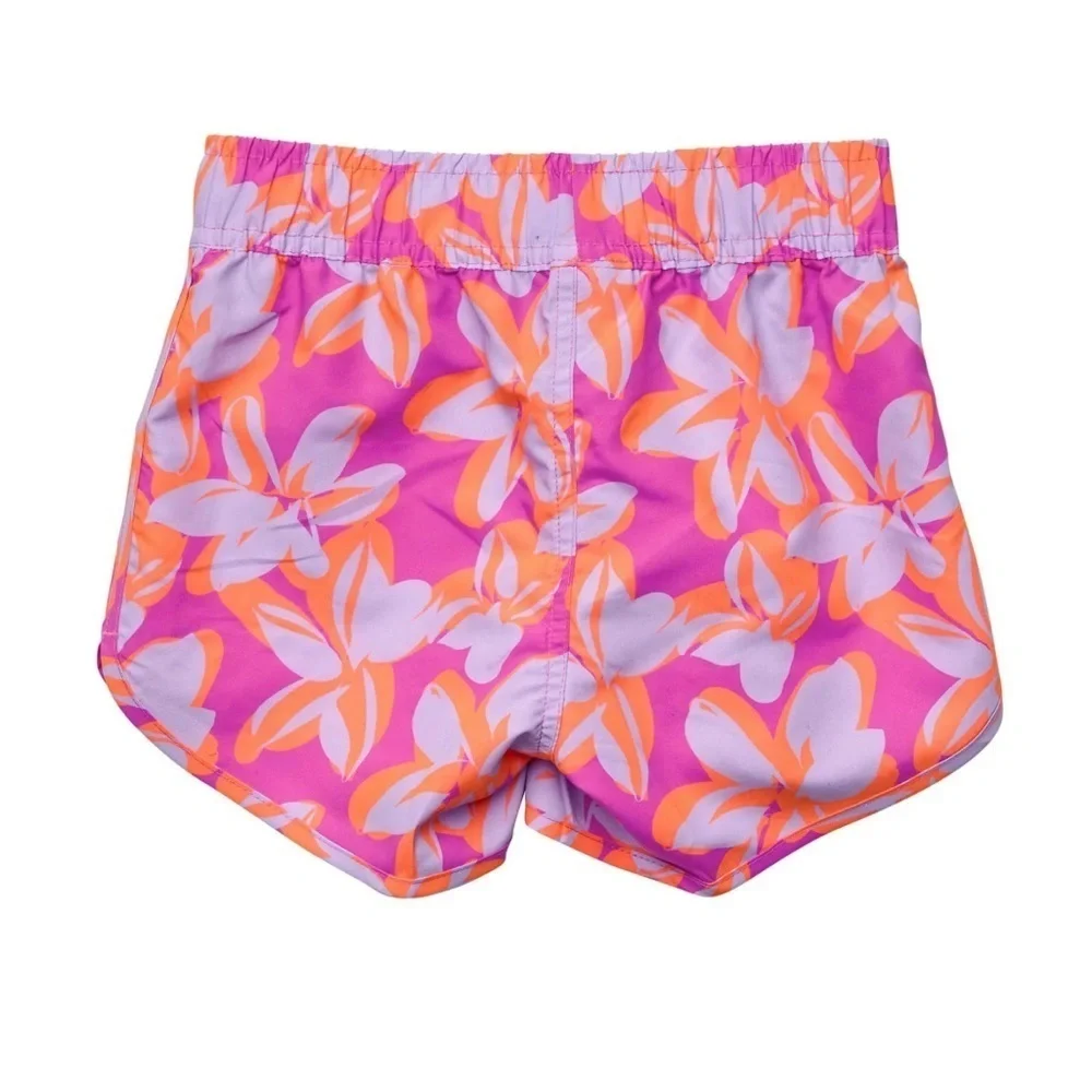 Snapper Rock brand new
